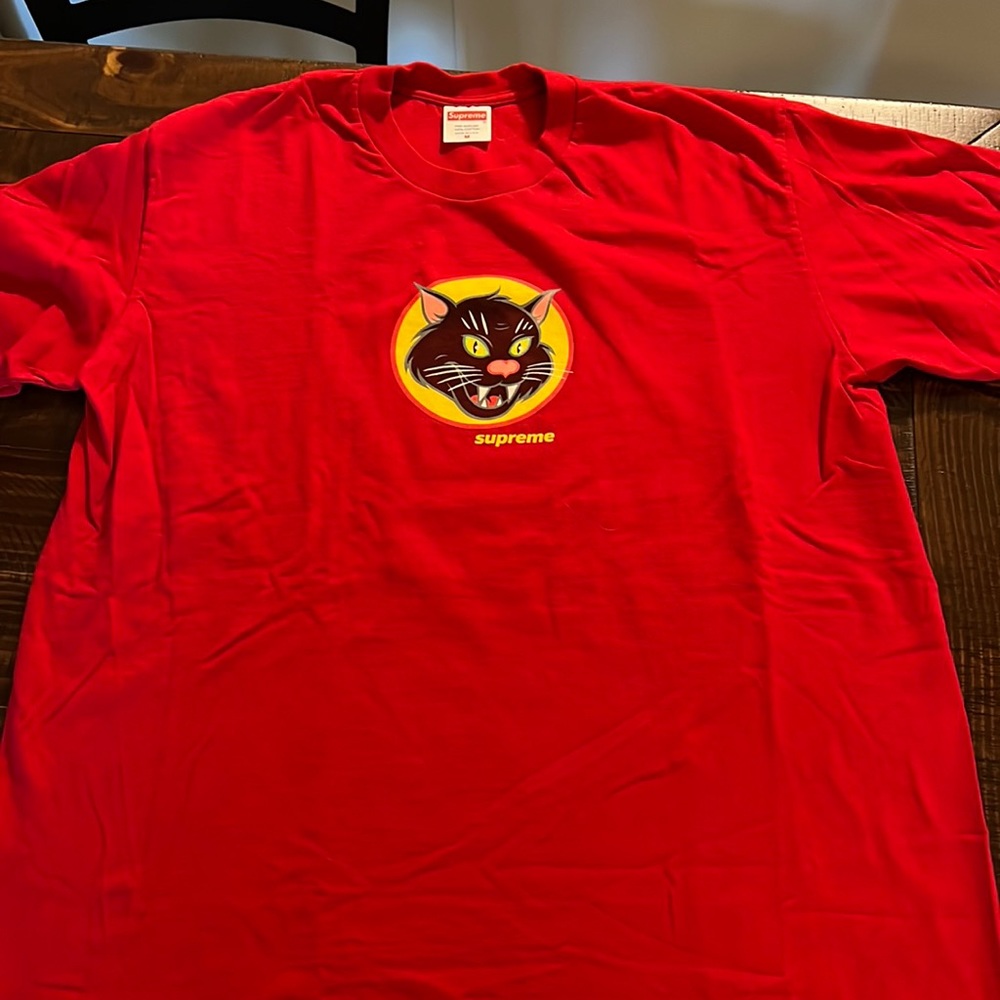 Supreme T-Shirt